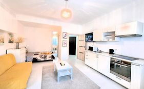 Central Pearl Studio